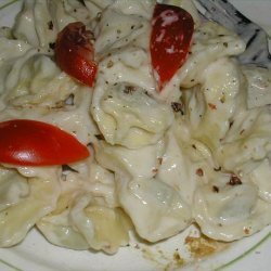 Tortellini With Creamy Roasted Garlic Sauce