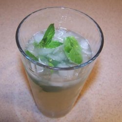 Nojito (Nonalcoholic Mojito Cocktail)