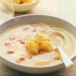 Cauliflower Potato And Bacon Soup